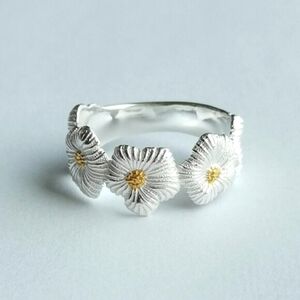 Flower Ring Sterling Silver 14k Gold size 8  🆕